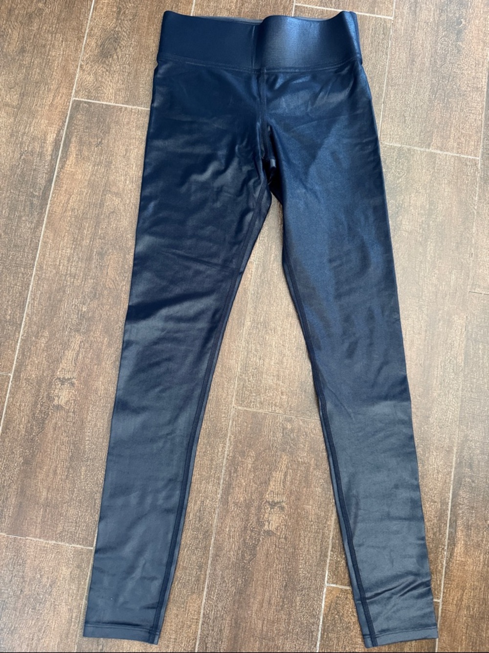 carbon 38 7/8 legging in Takara shine